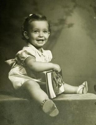 Διάσημες Ελληνίδες σε παιδική ηλικία 