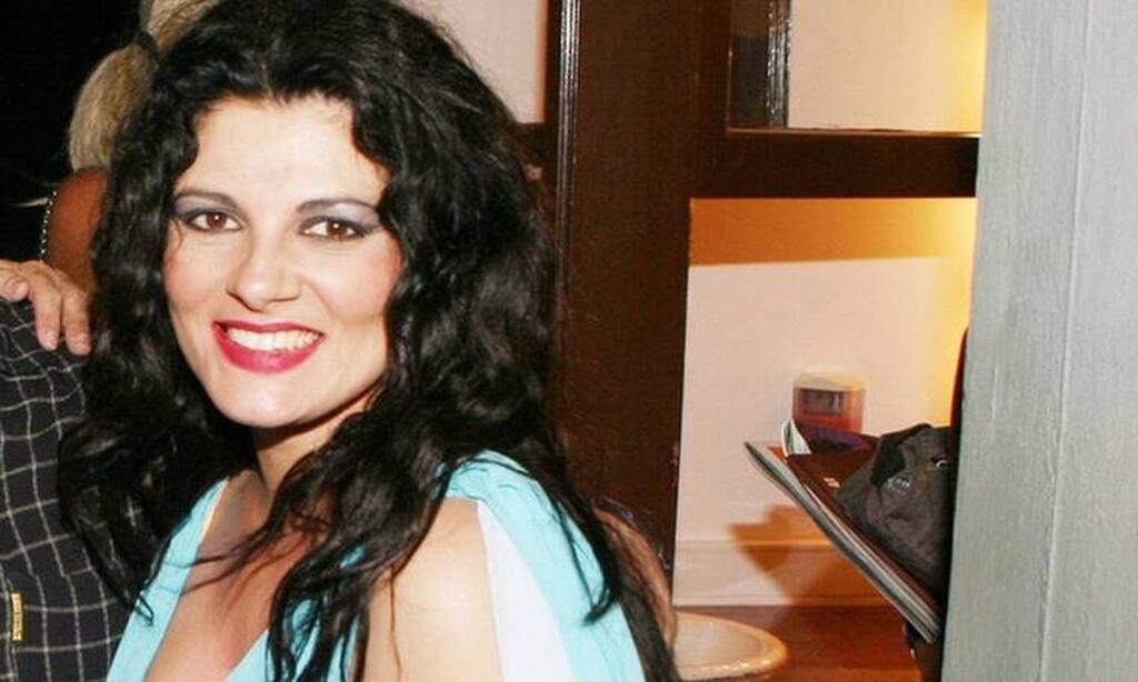 Τάνια Τρύπη