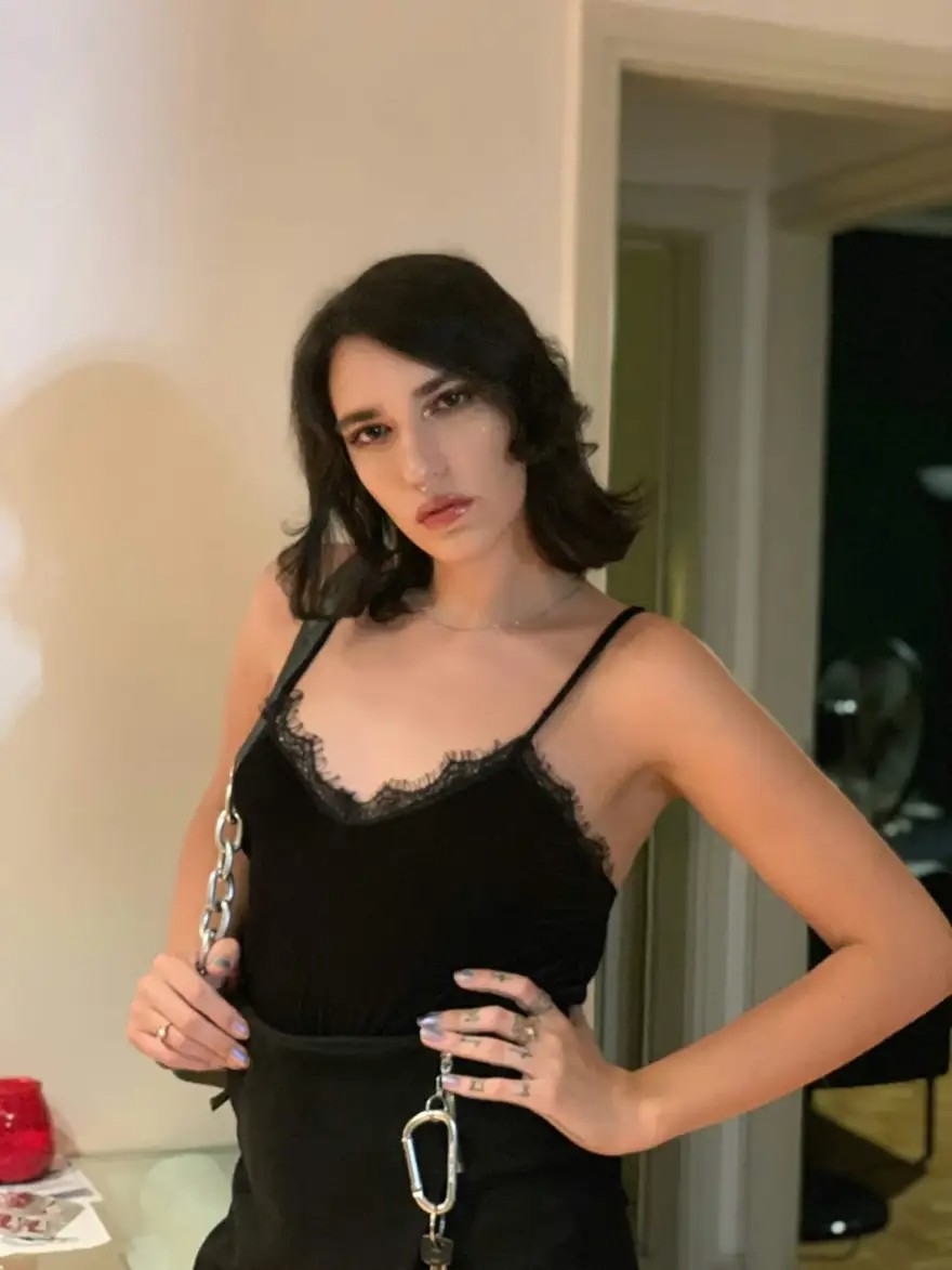 Θρίλερ με πτώση 28χρονης τρανς