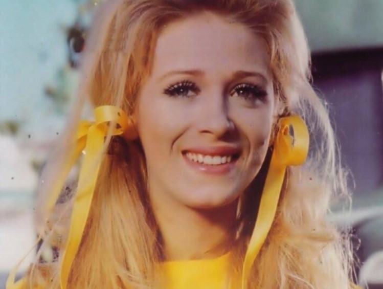 Νόρα Βαλσάμη