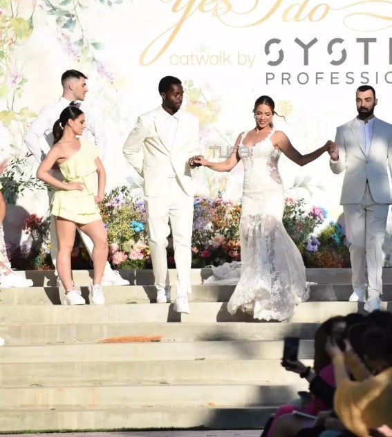 Κατερίνα Στικούδη νυφικό 