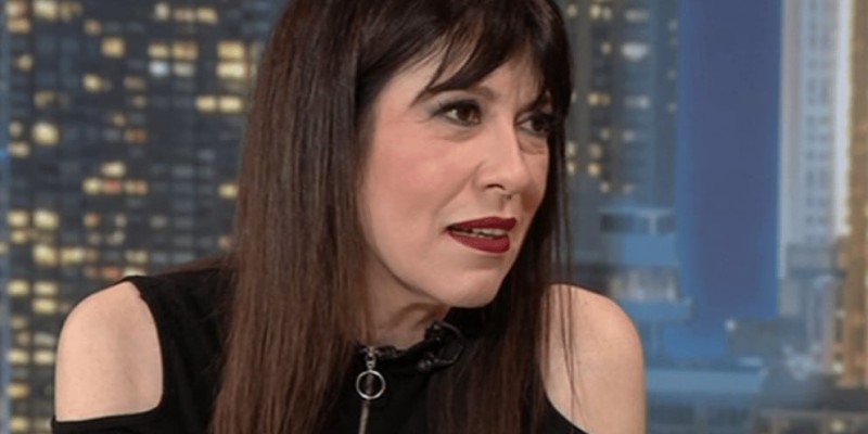 Άβα Γαλανοπούλου περιπέτειες 