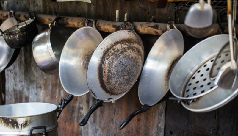 Σκουριά σε κουζινικά σκεύη 