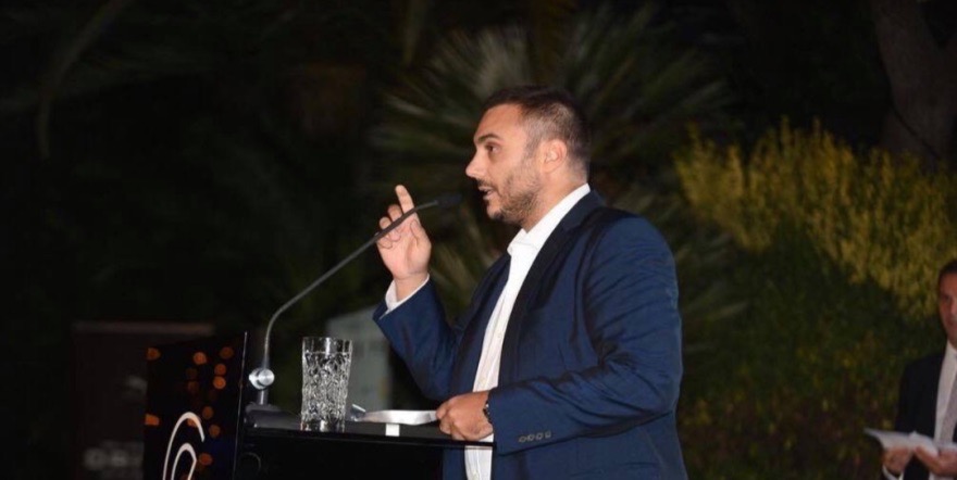 6ωρη εργασία