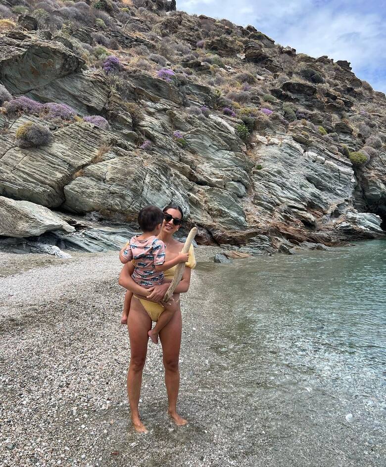 Σταματίνα Τσιμτσιλή κορμί