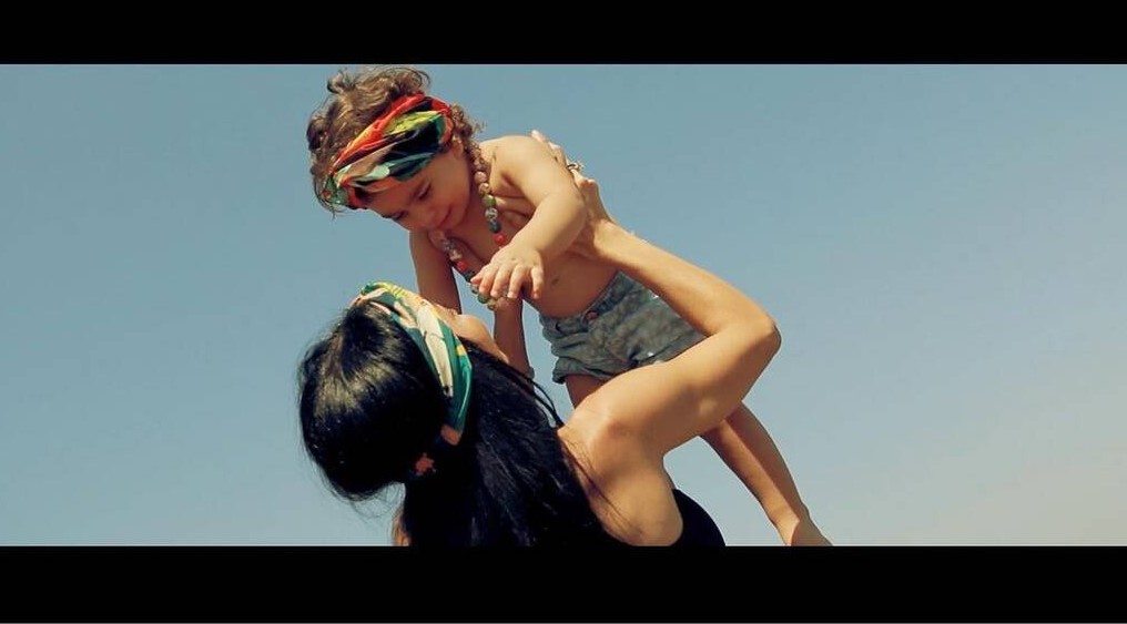 Κέλλυ Κελεκίδου