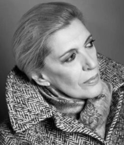 Ντίνα Κώνστα