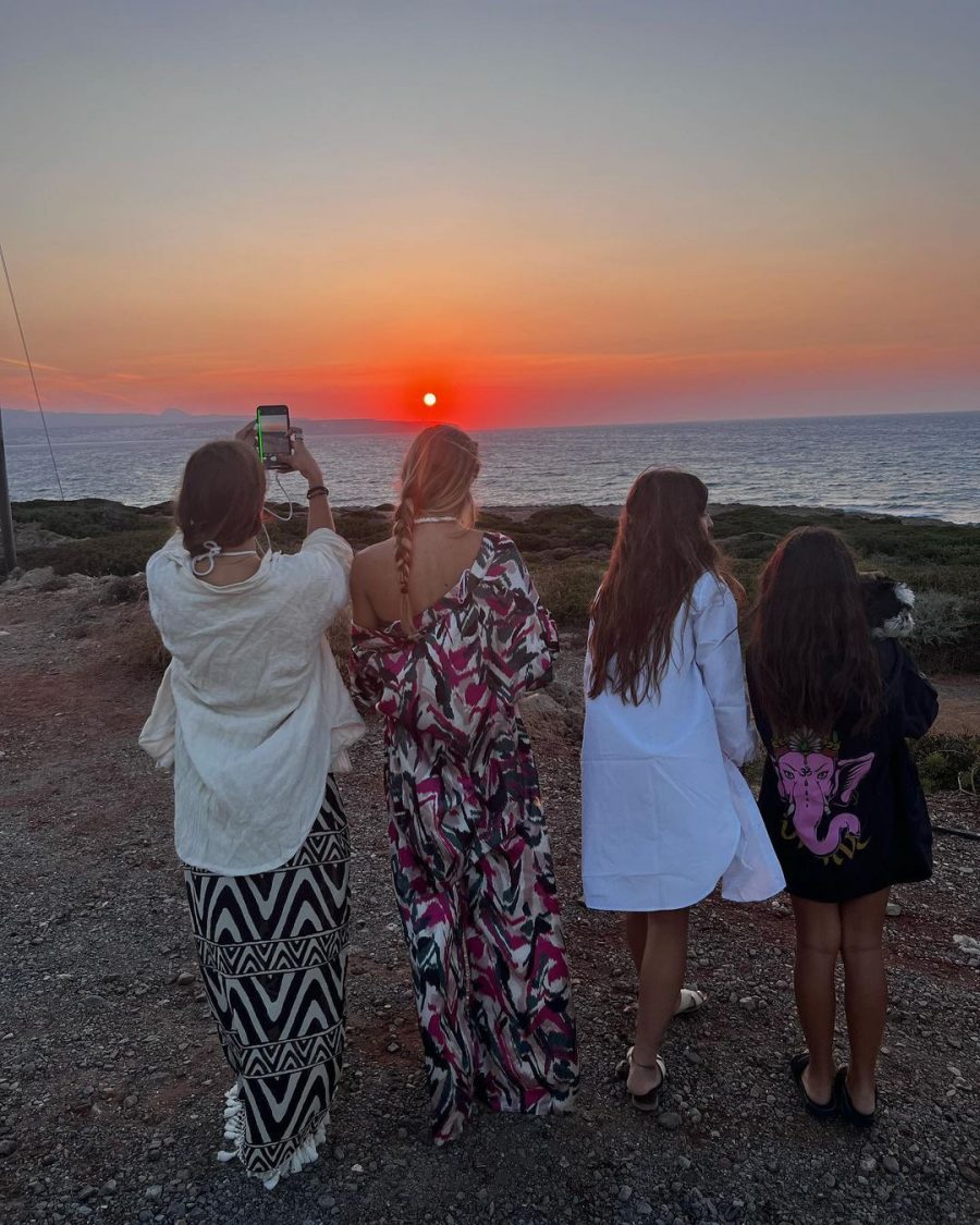 Ελένη Πετρουλάκη κόρες 