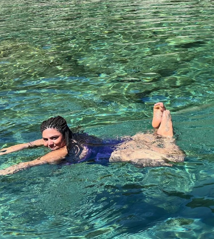 Δανάη Μπάρκα ανάρτηση Δεκαπενταύγουστο 