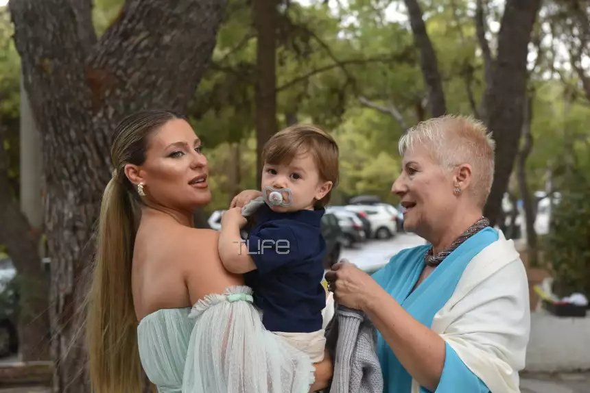 Κώστας Σόμμερ και Βαλεντίνη Παπαδάκη βάφτιση γιου 