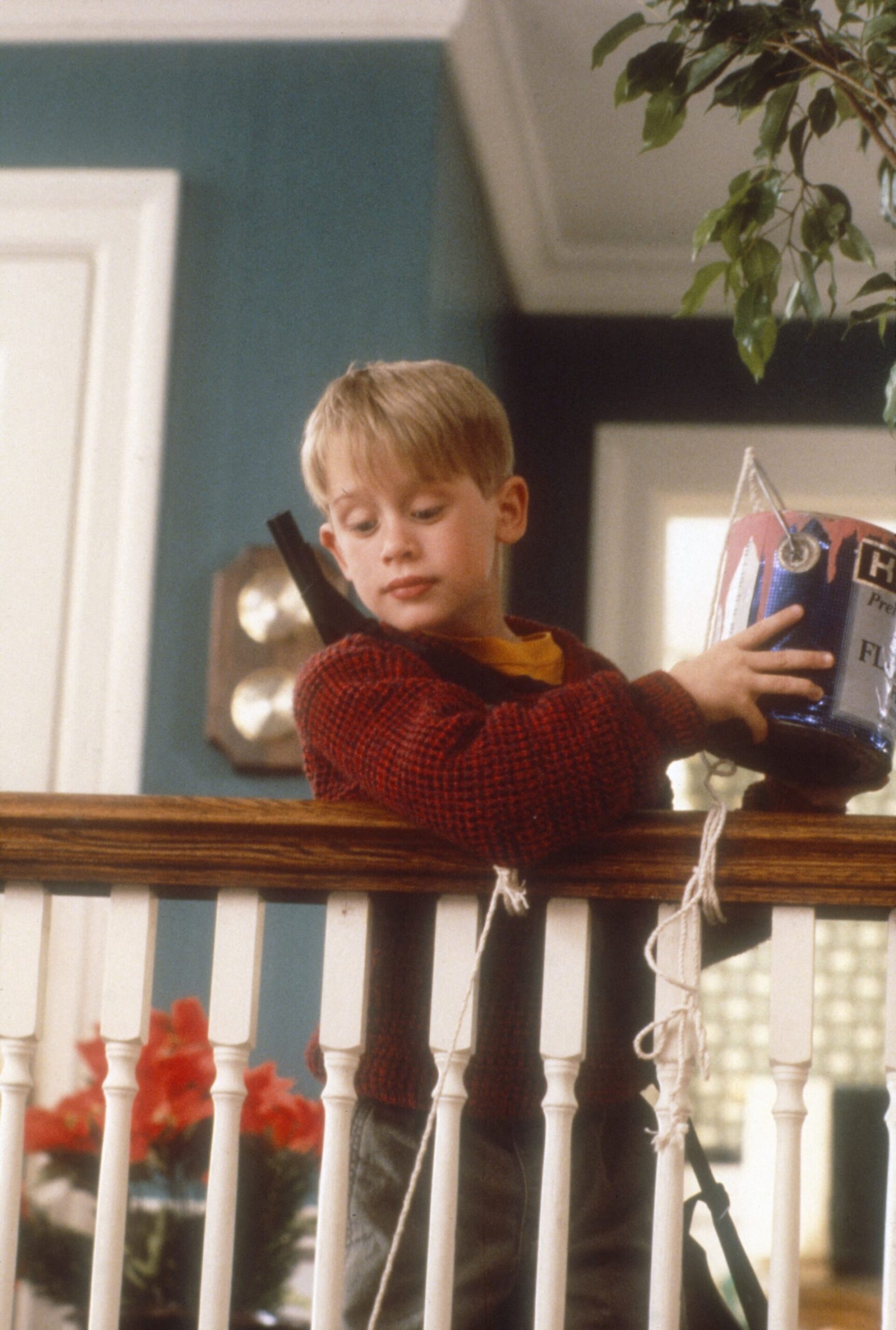 Μόνος στο σπίτι