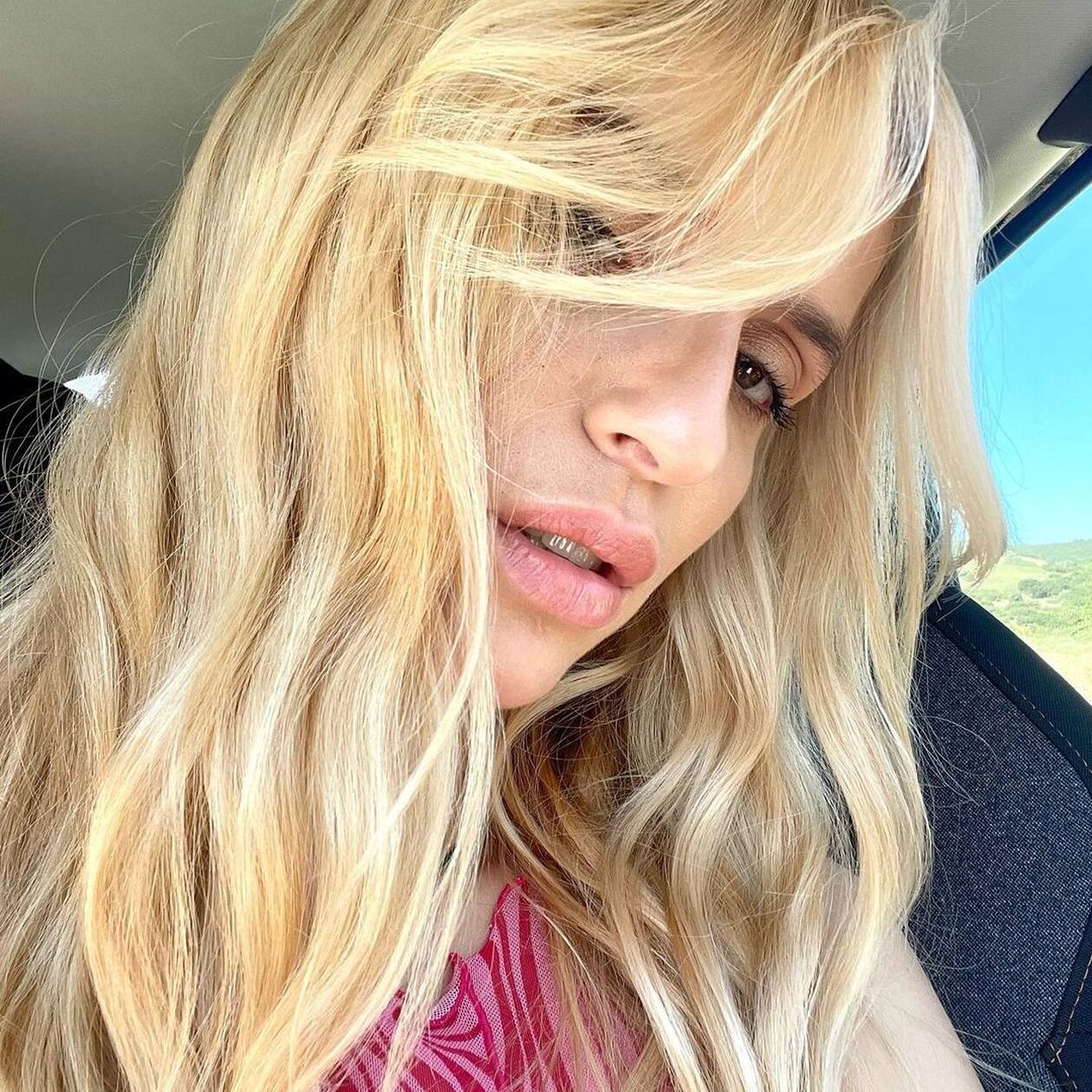 Η Ίλντα Κρόνι μοιάζει με τη Βίκυ Καγιά