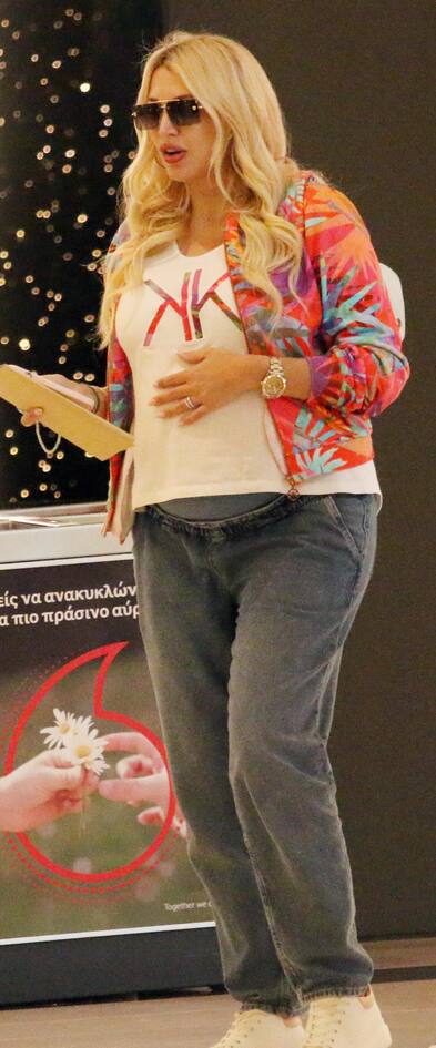 Ετοιμόγεννη η Κωνσταντίνα Σπυροπούλου 