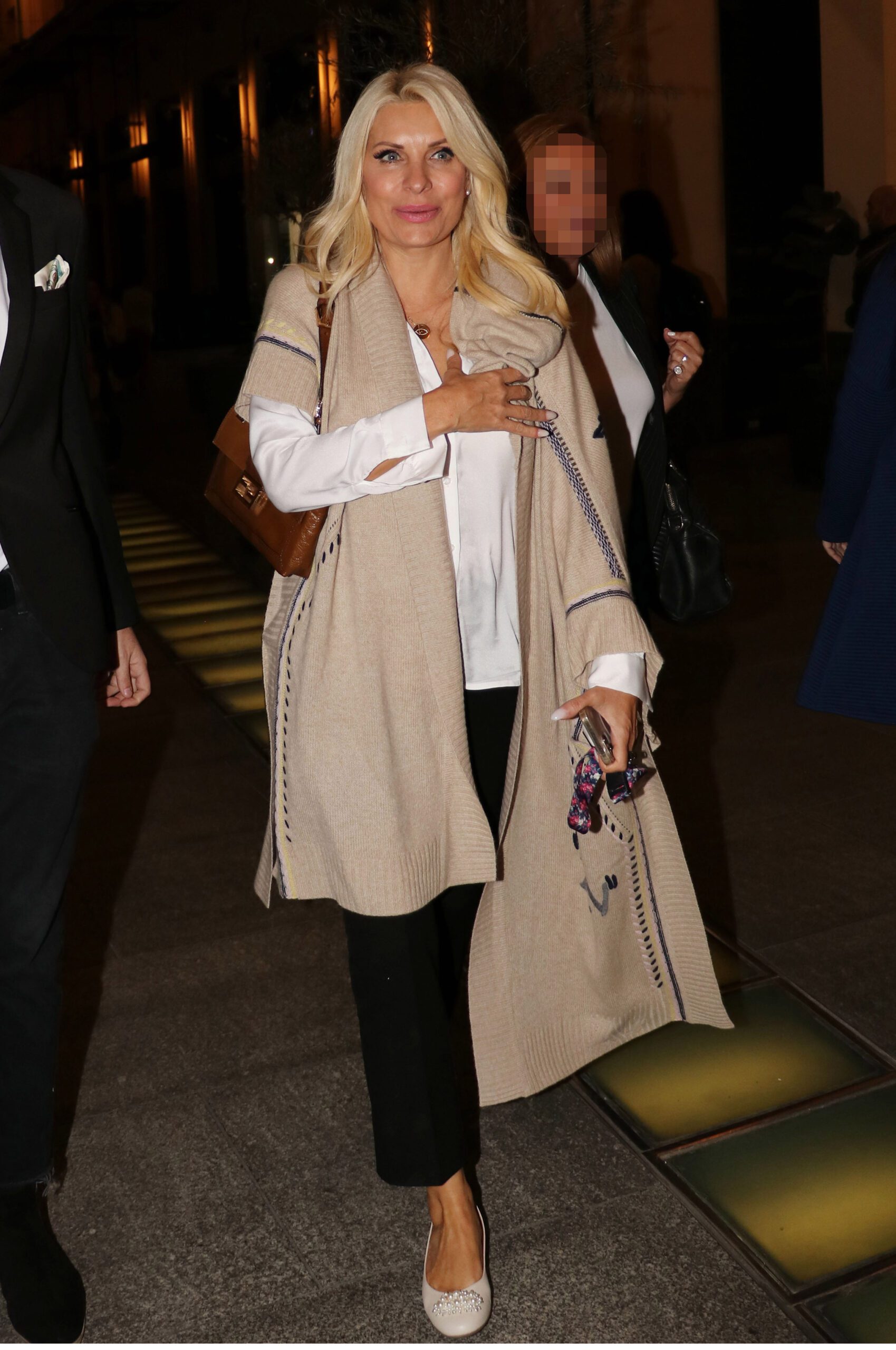 Ελένη Μενεγάκη παπούτσια 