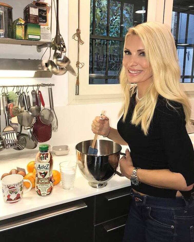 Ελένη Μενεγάκη κουζίνα 