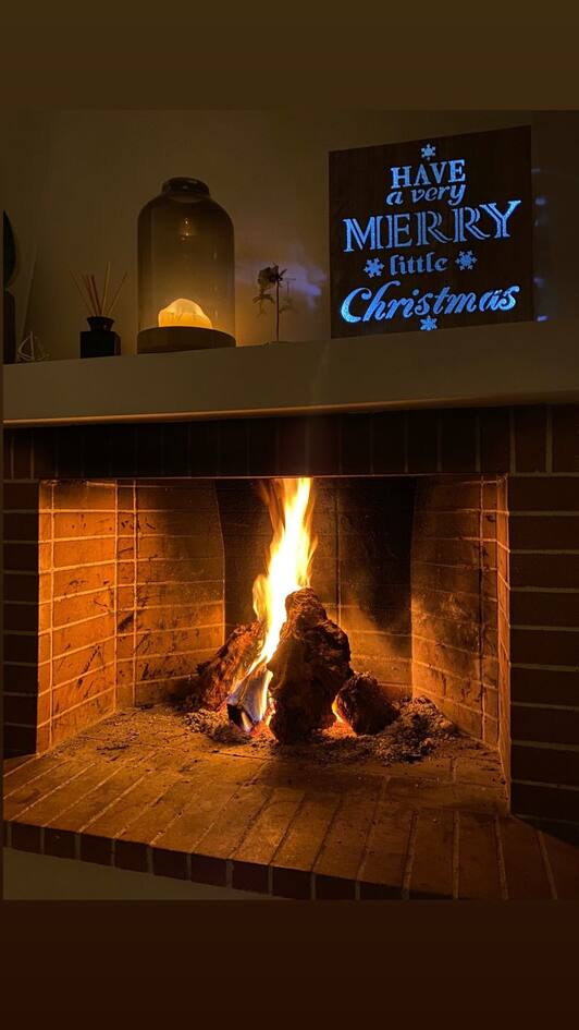 Χριστούγεννα με τη σύντροφό του ο Απόστολος Ρουβάς 