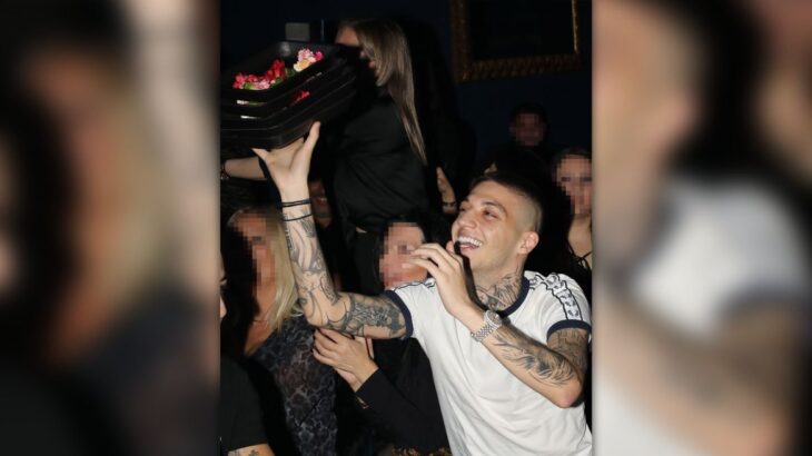 Ο Trannos με τη μητέρα του 