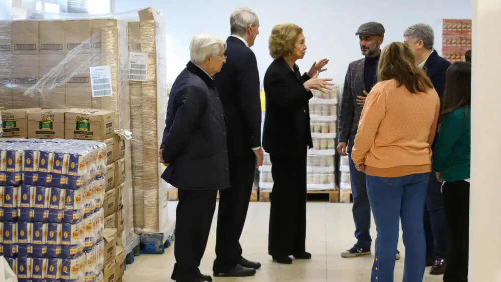 Στα μαύρα η βασίλισσα Σοφία 